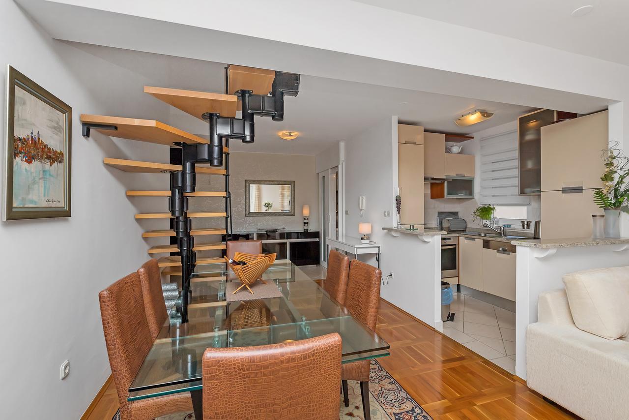 Apartment Manhattan Makarska Eksteriør billede